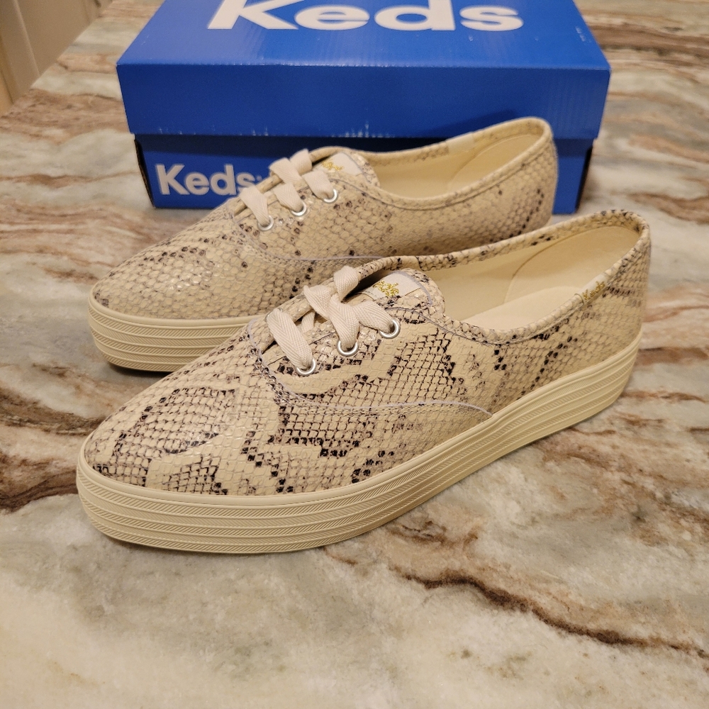 Keds Point Snake Print Lace Ups, snakeskin print/Off White, W 9, NWT